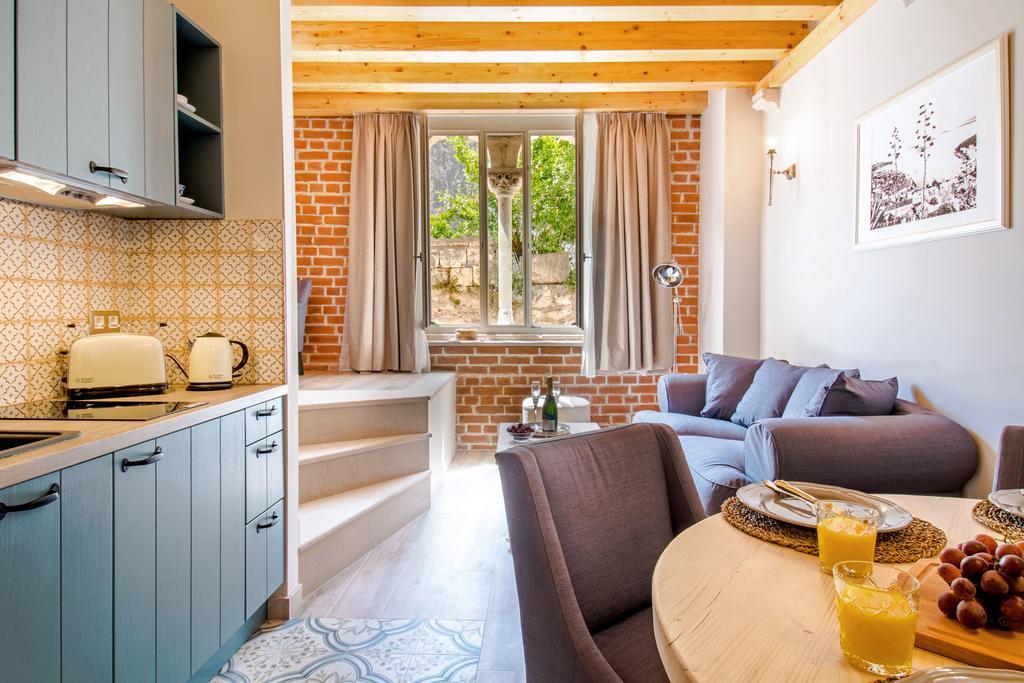 Heritage Suites Zanini Hvar Town Exterior foto